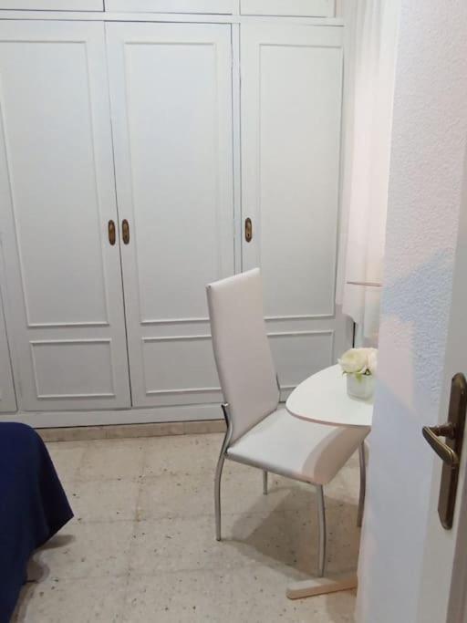 Apartamento Plaza Toros Sevilla Exterior foto